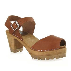 MIA SHOES Greta- Luggage Brown Leather Clogs with Buckle